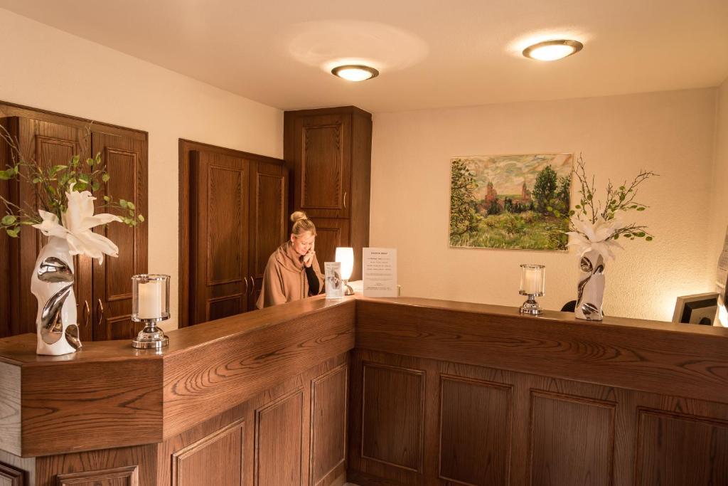 Hotel-Restaurant Zur Kanne Schifferstadt Eksteriør bilde